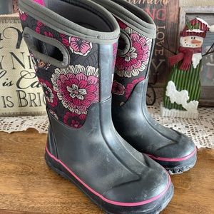 Grey floral Girls Bogs